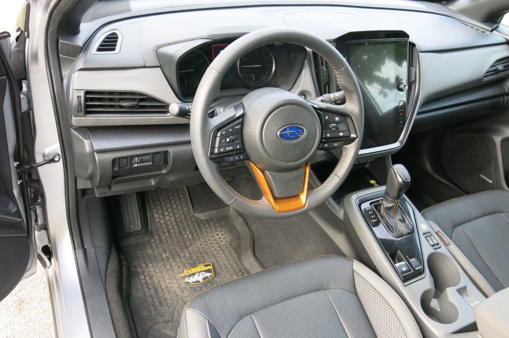 Used 2025 Subaru Crosstrek 2.5i Wilderness w/ Crosstrek Mirror Package AWD/4WD image 11