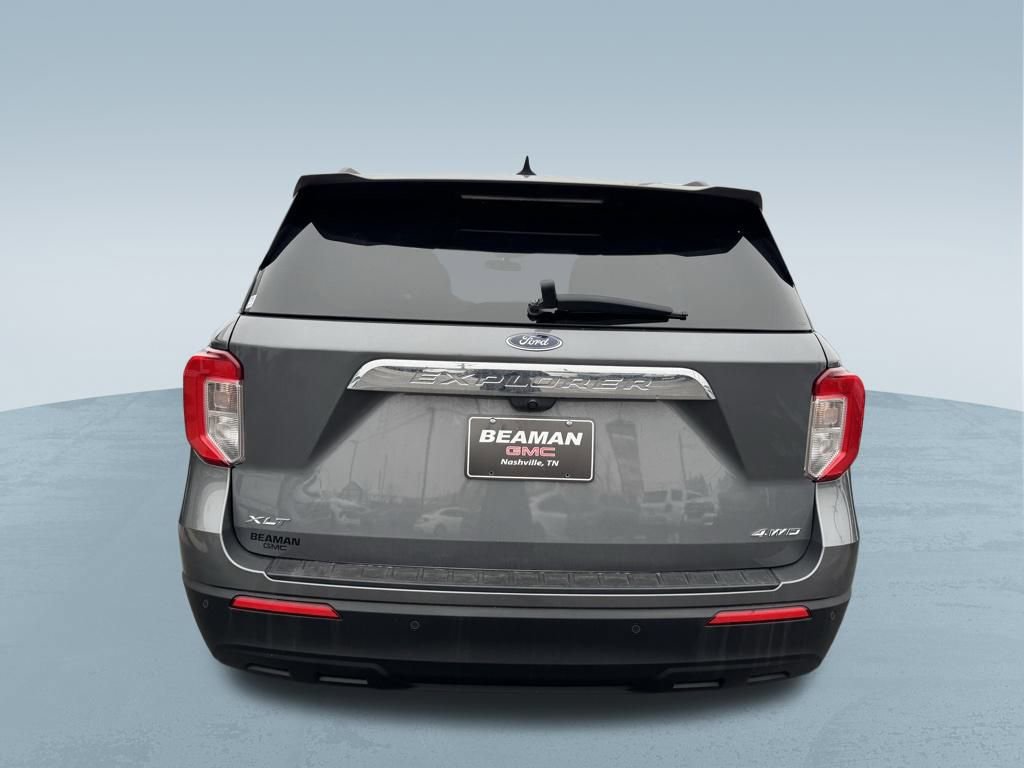 Used 2022 Ford Explorer XLT image 7