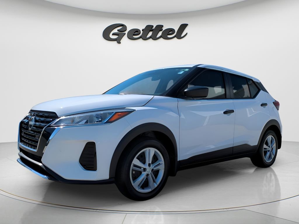 Certified 2025 Nissan Kicks Play S