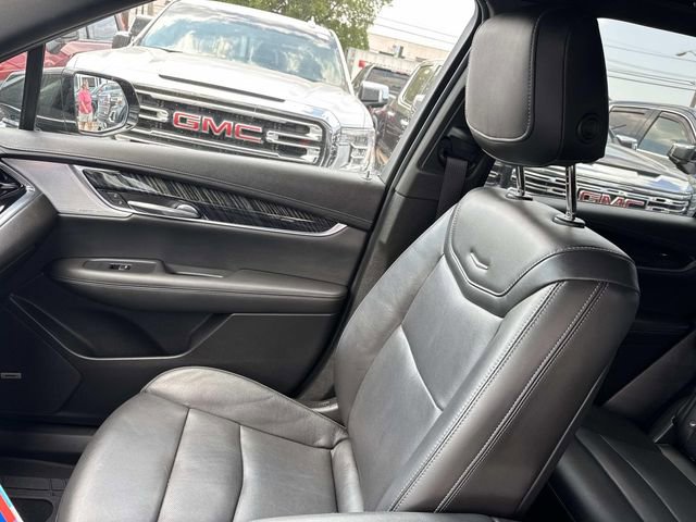 Used 2022 Cadillac XT6 Premium Luxury w/ Technology Package image 21