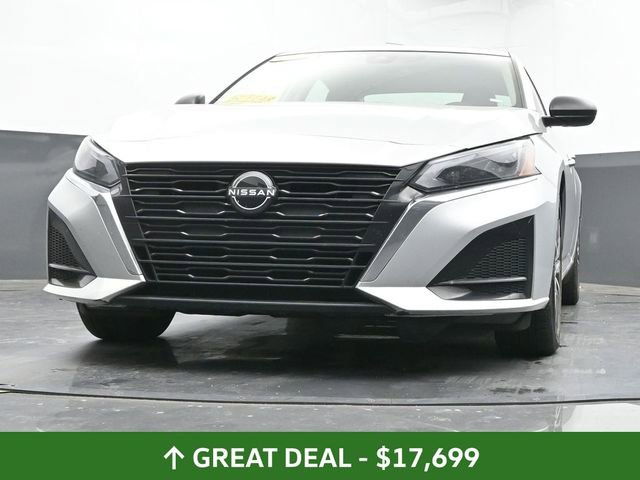 Used 2024 Nissan Altima 2.5 SV image 46