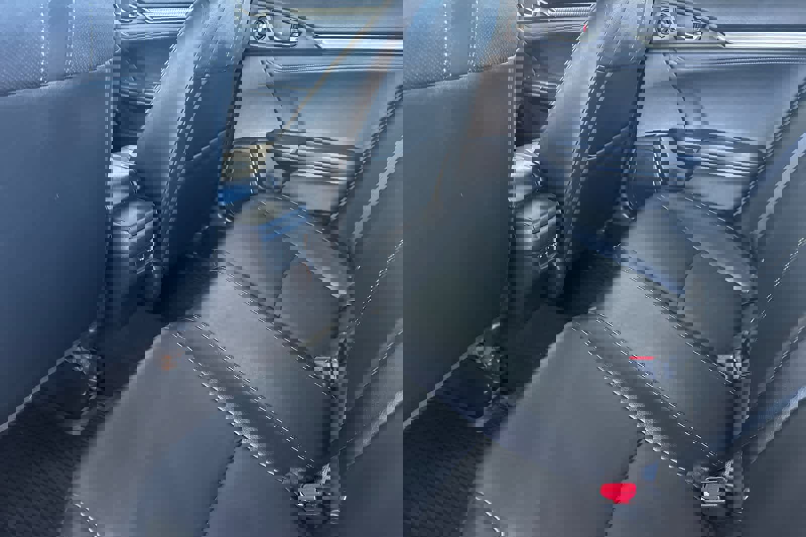 Used 2019 Honda Civic Sport Touring image 4