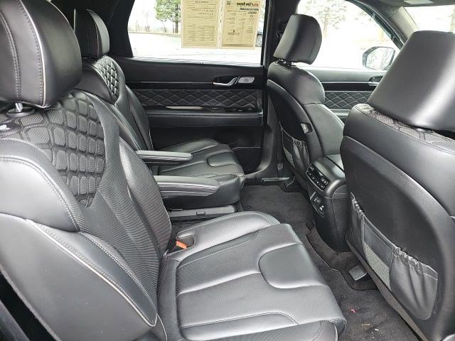 Used 2022 Hyundai Palisade Calligraphy image 16