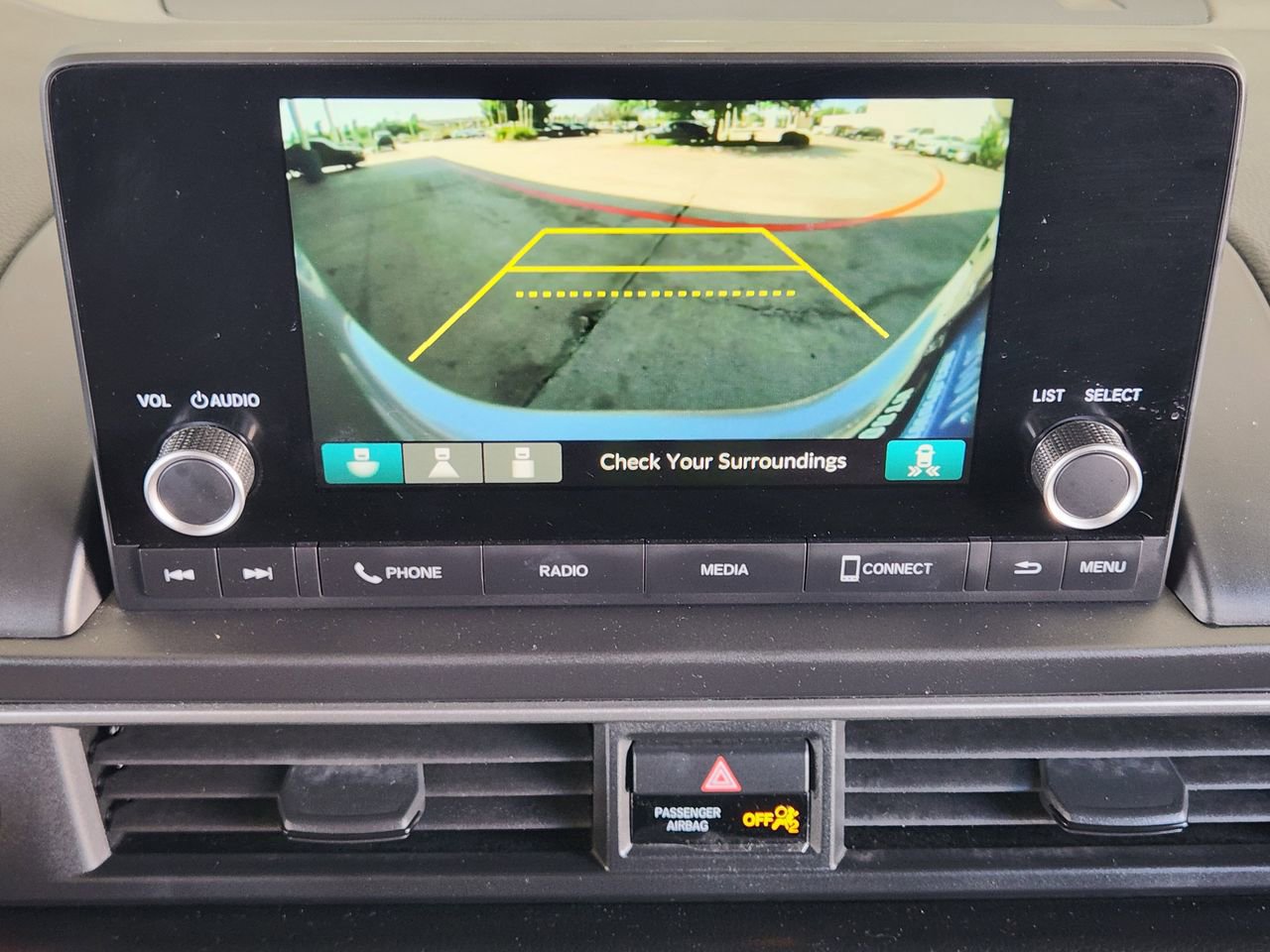 Used 2025 Honda Pilot Sport image 17