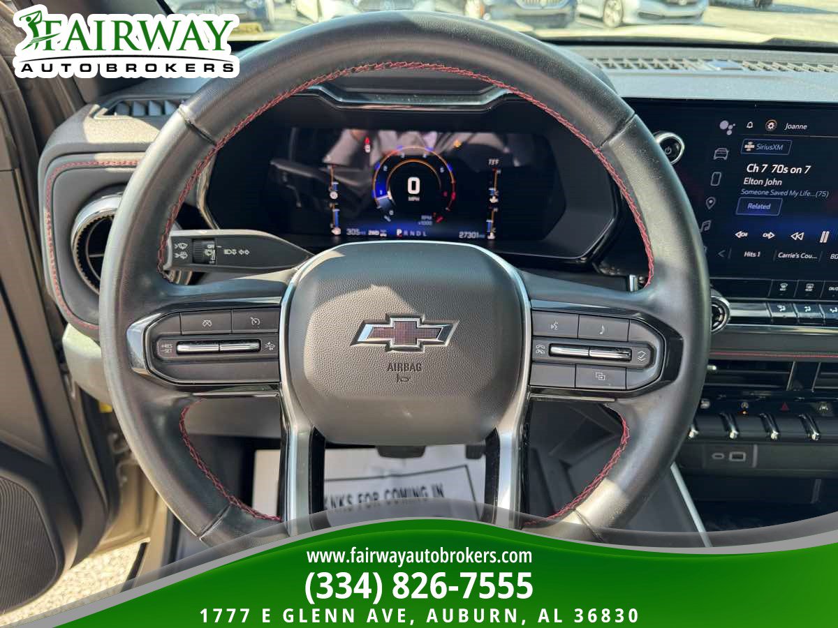 Used 2023 Chevrolet Colorado Z71 AWD/4WD image 15