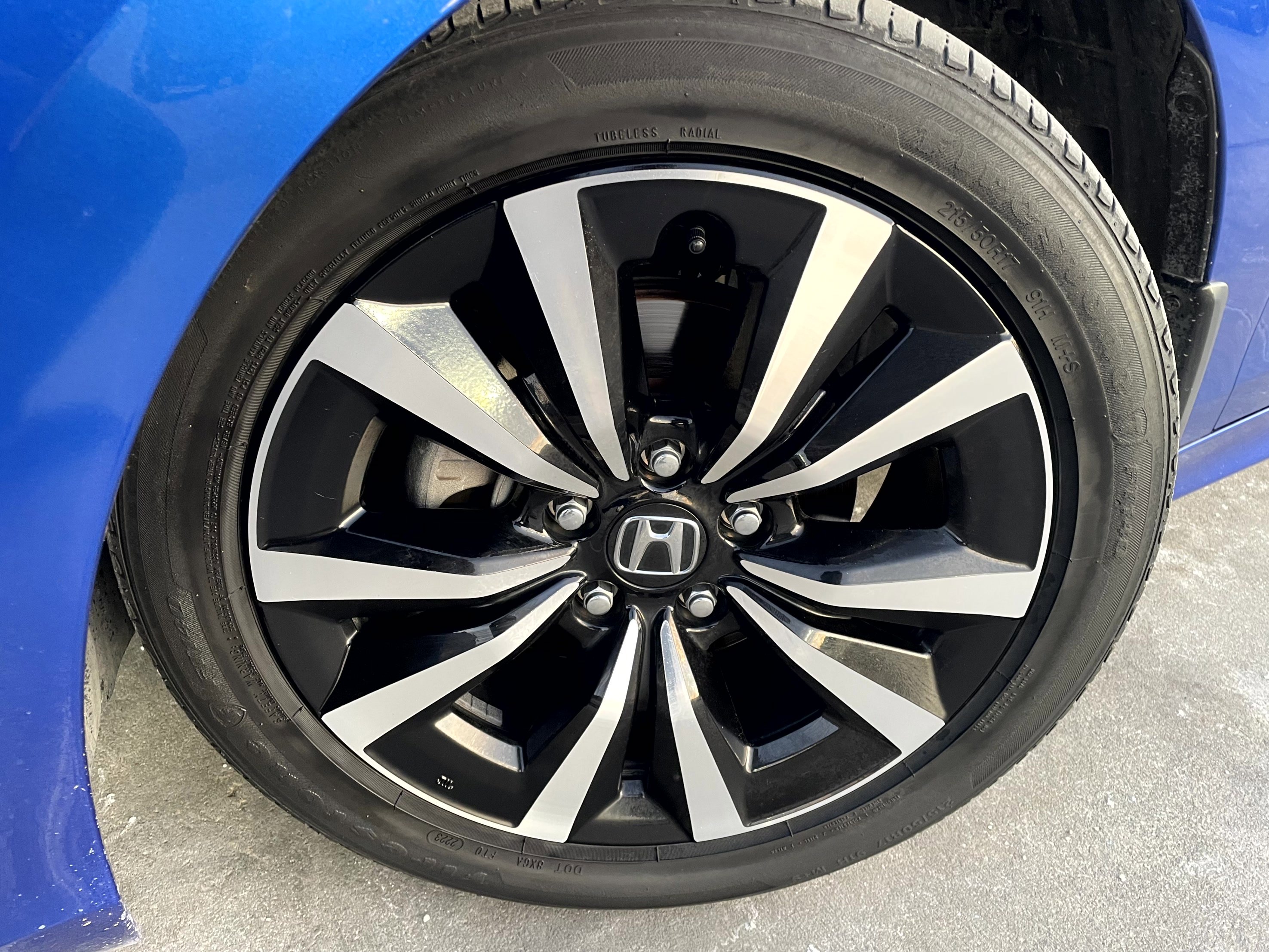 Used 2023 Honda Civic EX image 6