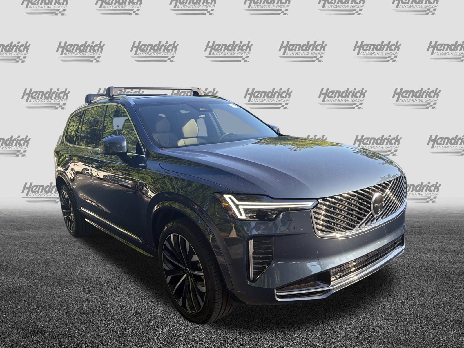 Certified 2026 Volvo XC90 B6 Plus w/ Protection Package Premier AWD/4WD image 2