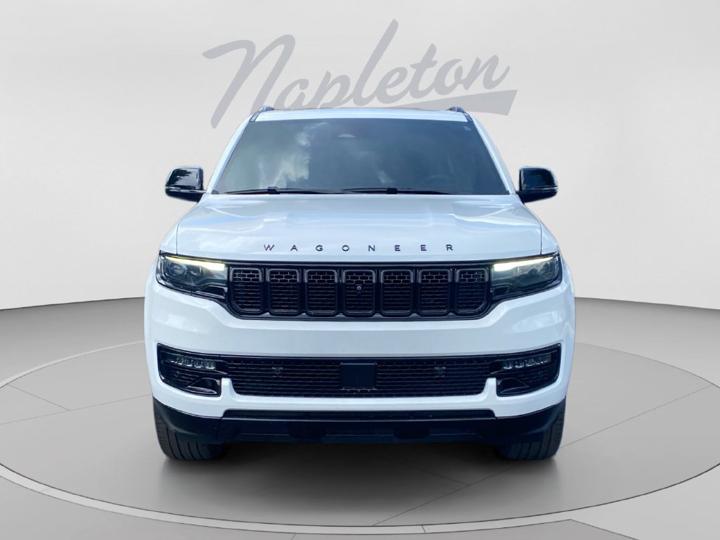 Used 2023 Jeep Wagoneer Series II RWD image 9
