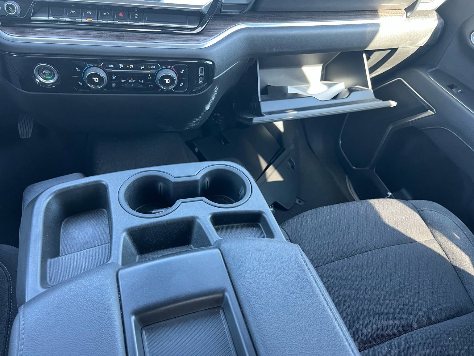 Used 2022 Chevrolet Silverado 1500 LT image 32