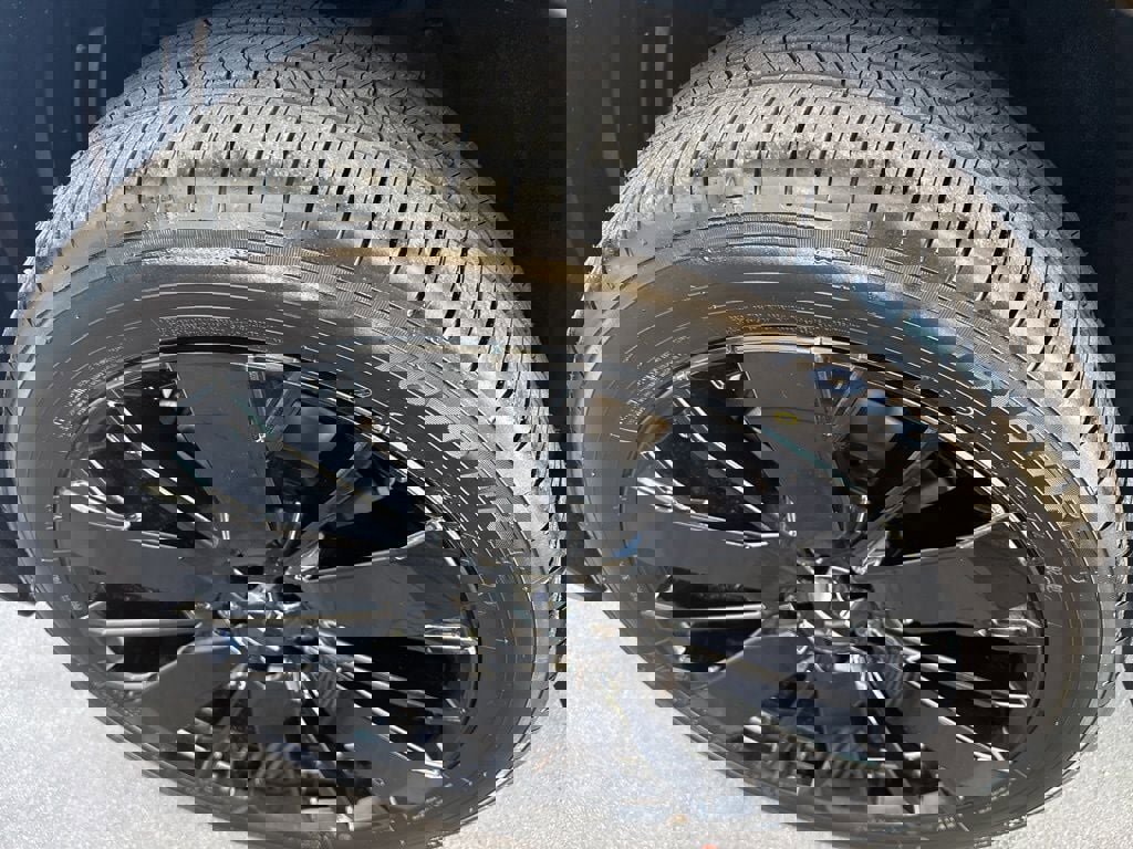 New 2026 Mitsubishi Outlander LE FWD image 13