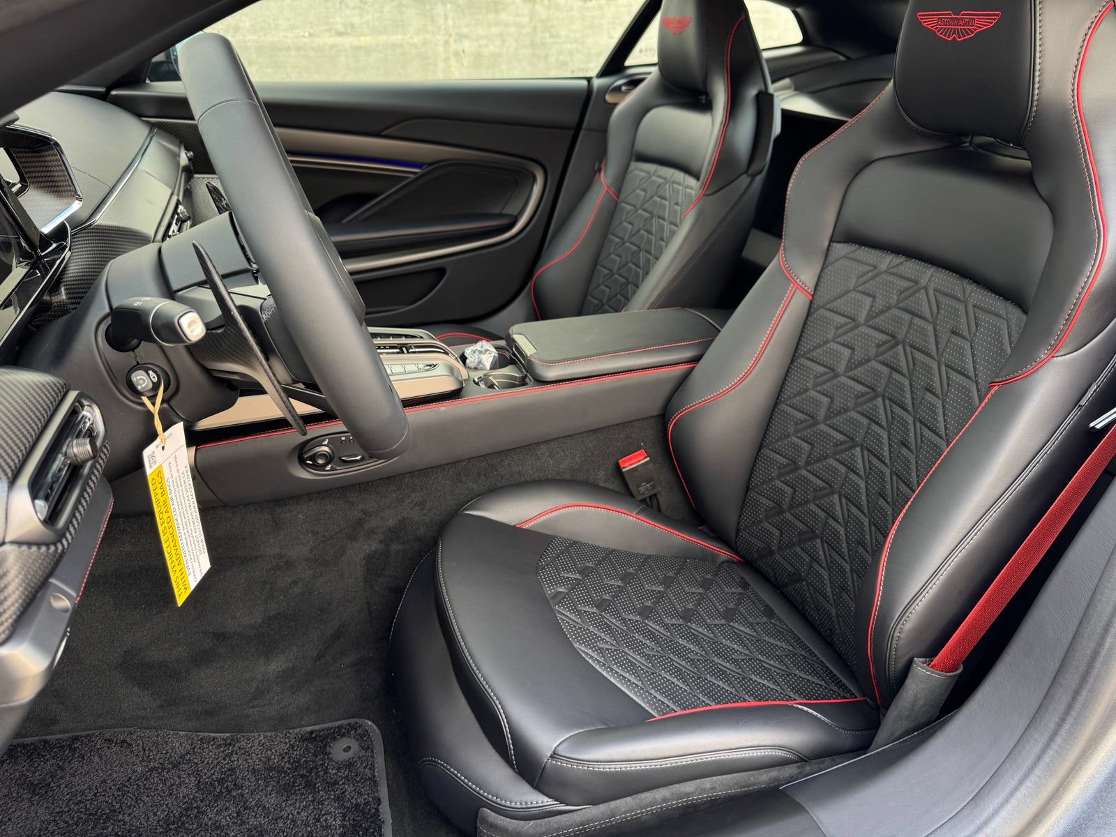 New 2025 Aston Martin Vanquish RWD image 16