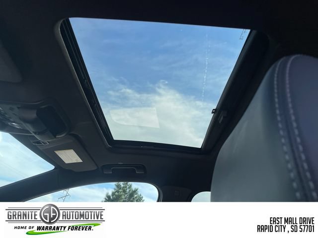 Used 2023 Buick Enclave Essence w/ Experience Buick Package AWD/4WD image 22