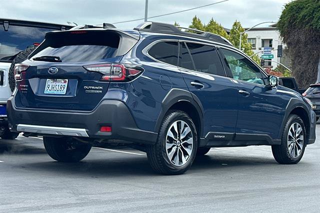 Used 2024 Subaru Outback Touring XT AWD/4WD image 3