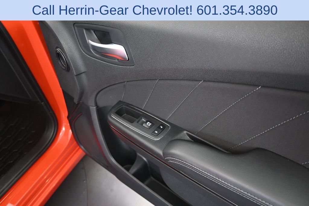 Used 2022 Dodge Charger SXT w/ Blacktop Package AWD/4WD image 23