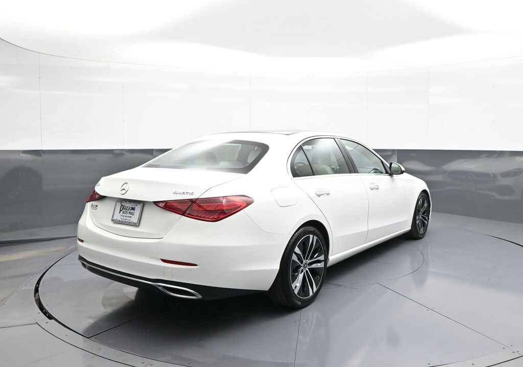 Used 2022 Mercedes-Benz C 300 4MATIC Sedan image 6