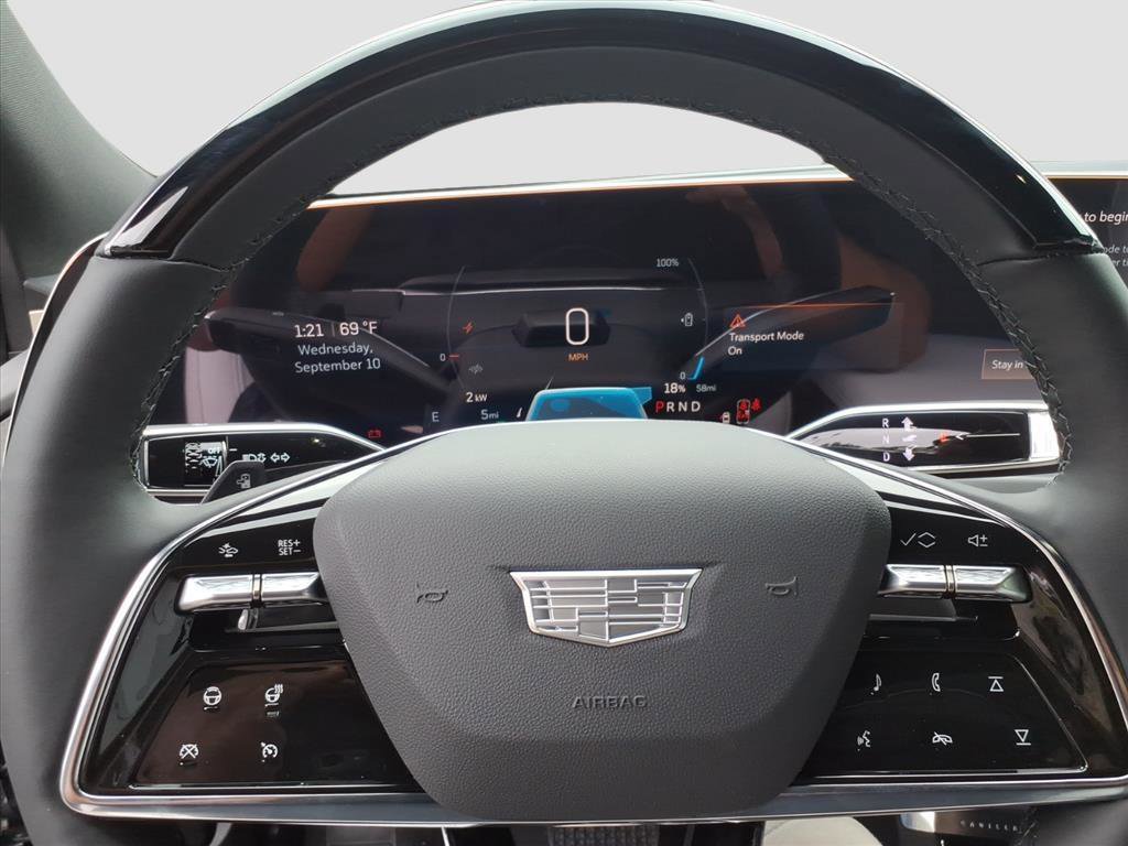 New 2026 Cadillac Lyriq Luxury image 15