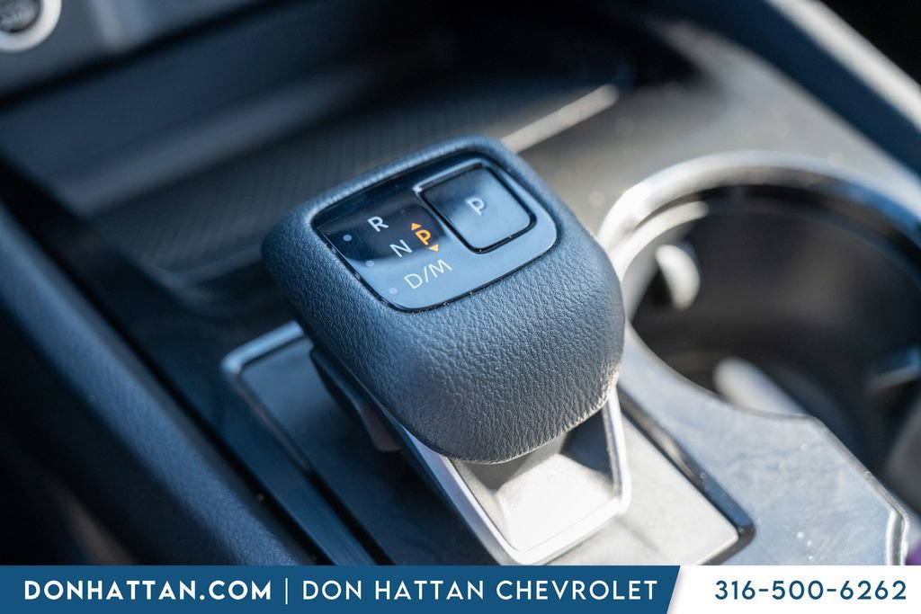 Used 2023 Nissan Rogue SV image 14