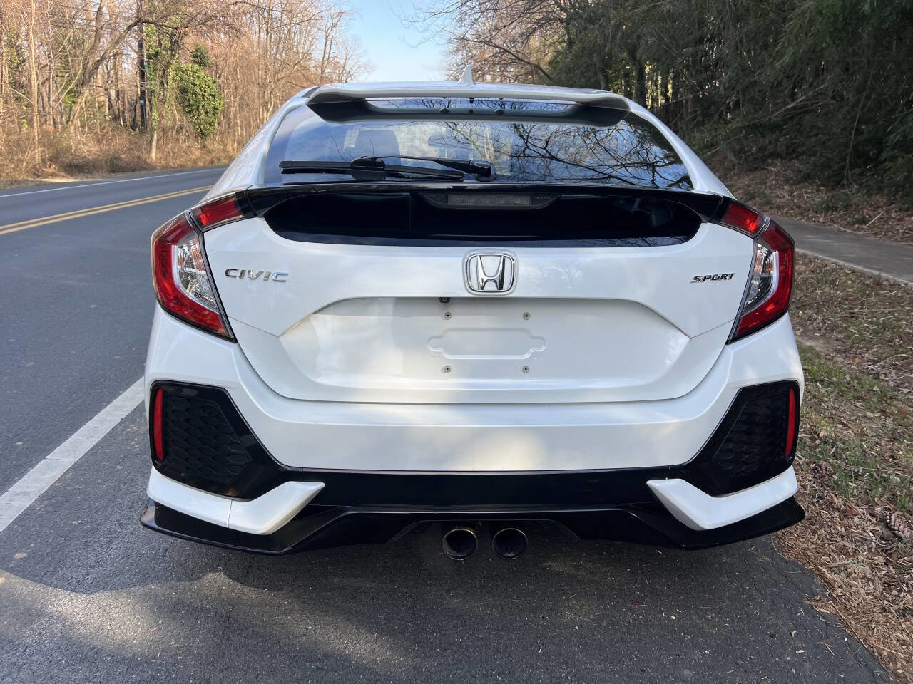 Used 2017 Honda Civic Sport image 5