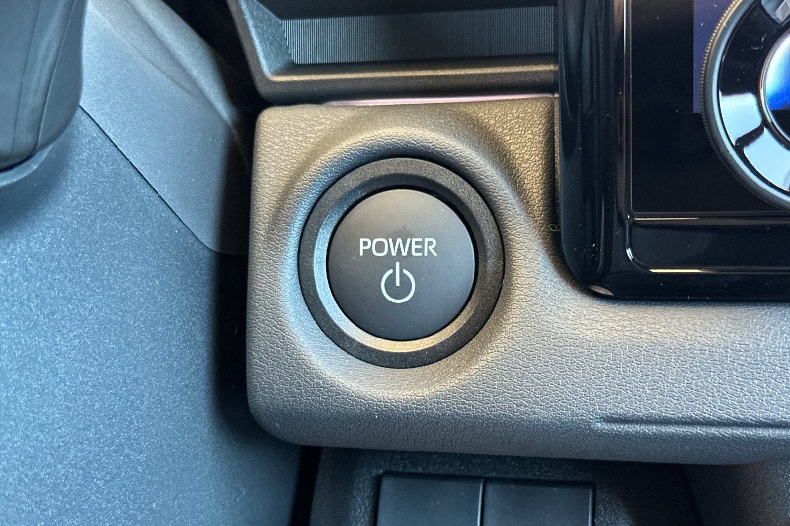 New 2026 Toyota C-HR AWD/4WD image 25