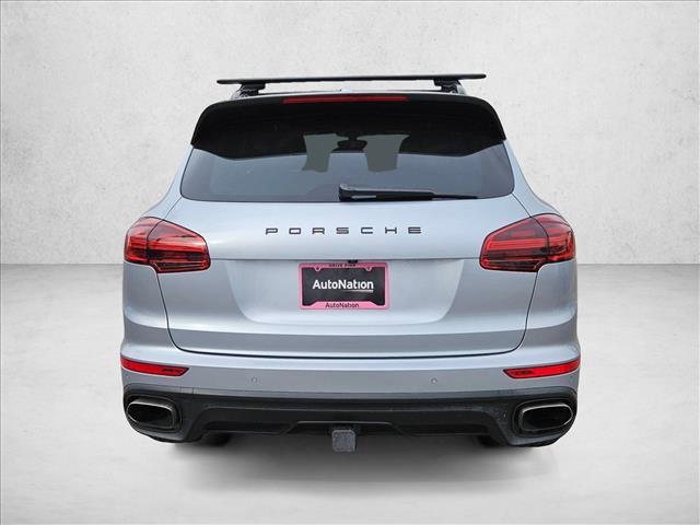 Used 2017 Porsche Cayenne Platinum Edition image 6