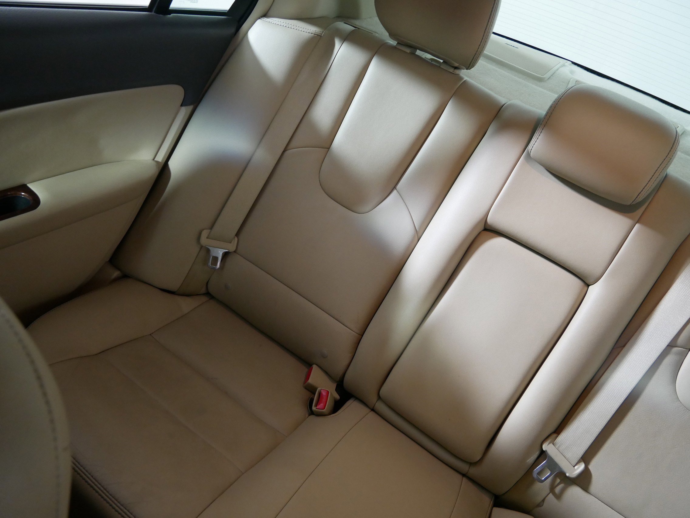 Used 2012 Ford Fusion SEL image 12