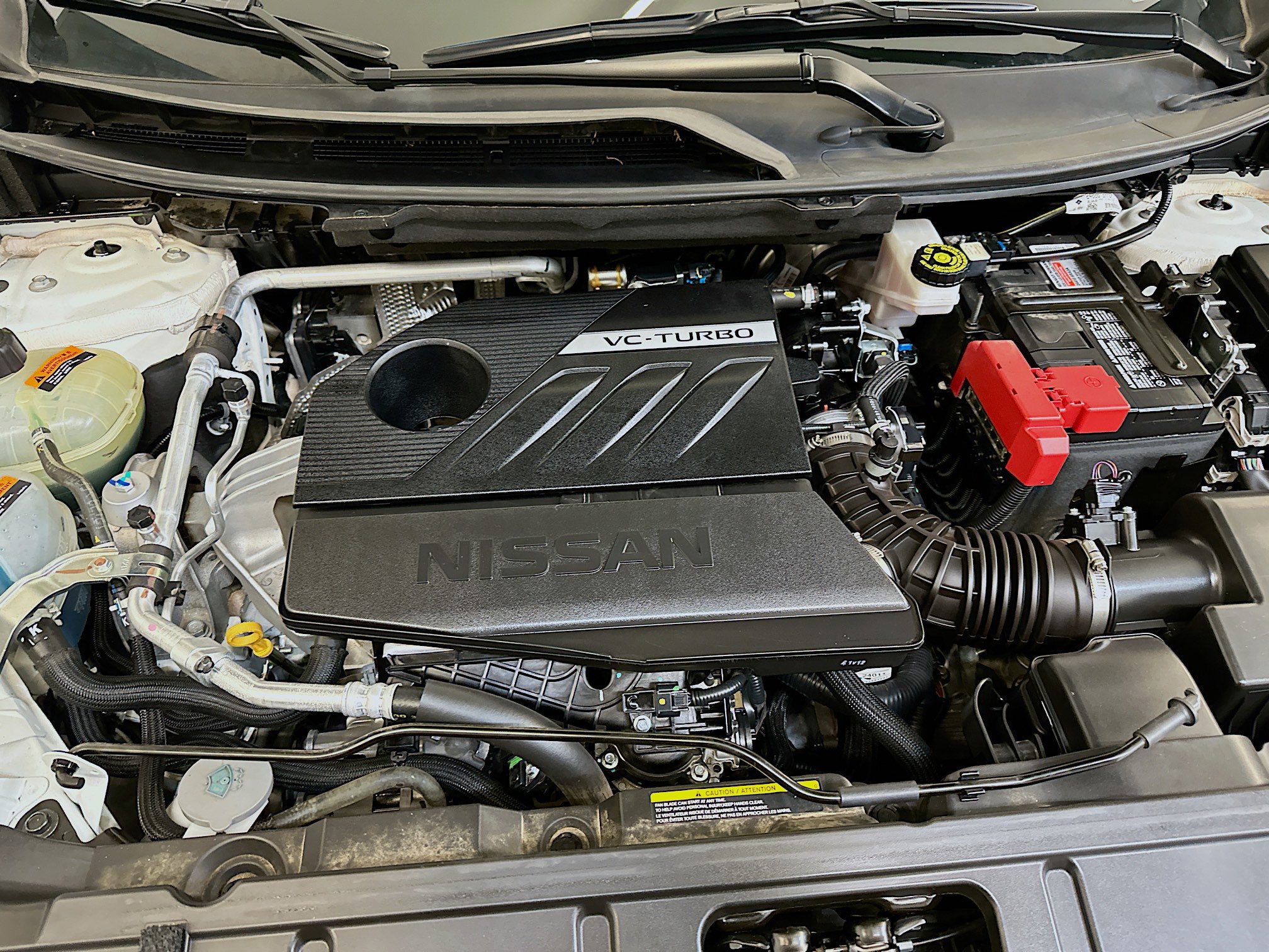 Used 2025 Nissan Rogue SV image 34