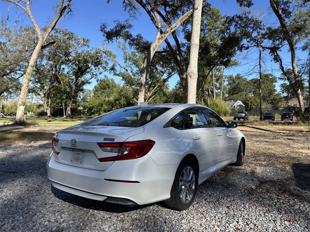 Used 2018 Honda Accord LX image 6