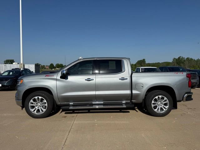 Used 2023 Chevrolet Silverado 1500 LTZ AWD/4WD image 7