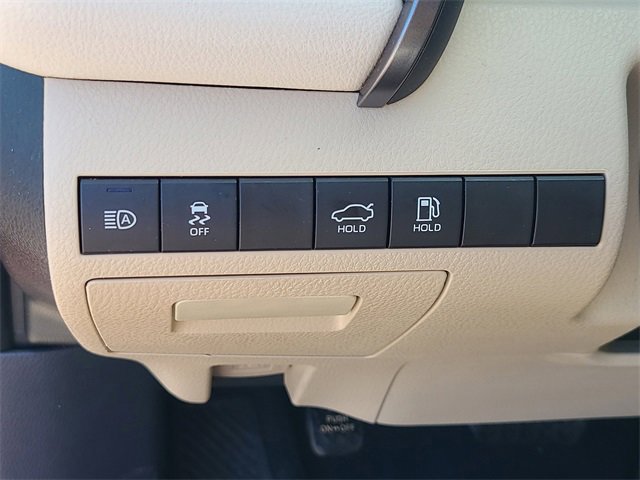 Used 2022 Toyota Camry LE image 23