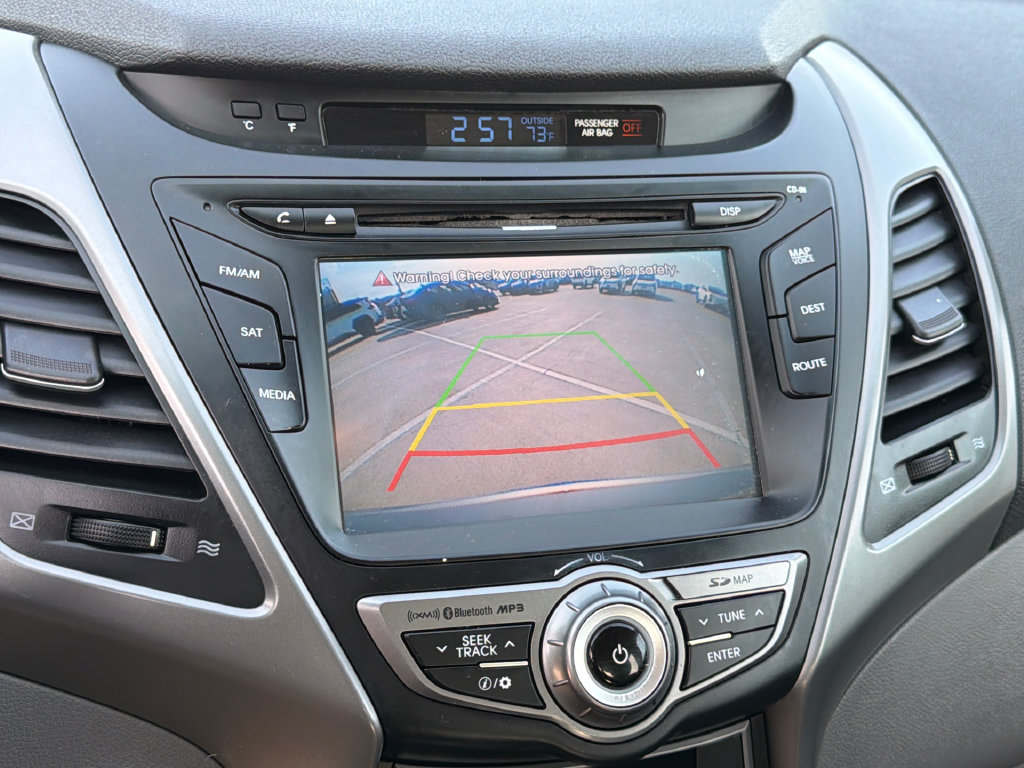 Used 2015 Hyundai Elantra Sport w/ Option Group 04 FWD image 24