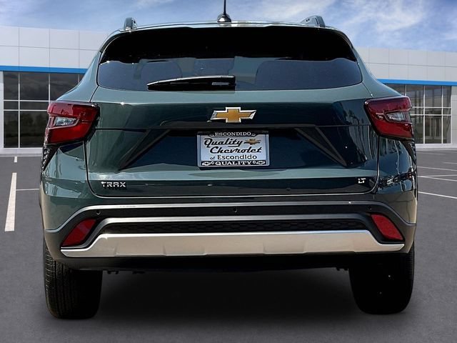 New 2026 Chevrolet Trax LT w/ Driver Confidence Package FWD image 4