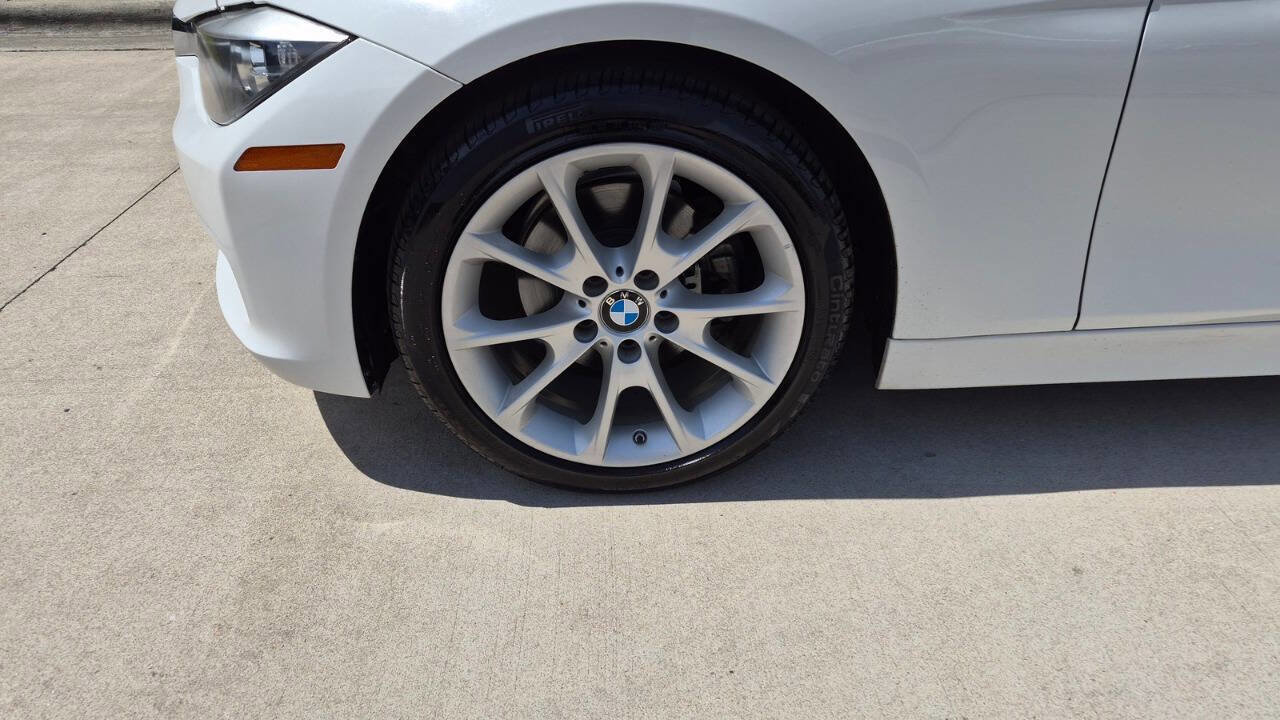 Used 2015 BMW 320i Sedan RWD image 15