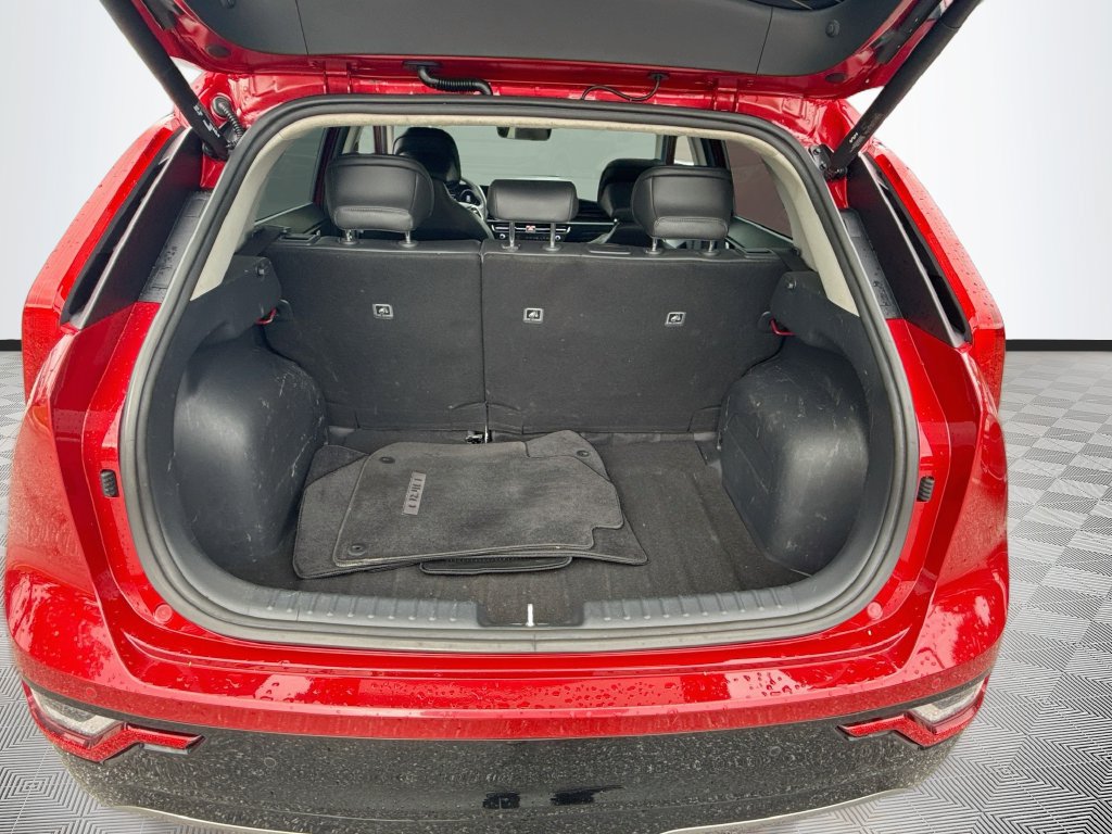 Used 2023 Kia Niro Wave w/ Wave Preserve Package FWD image 29