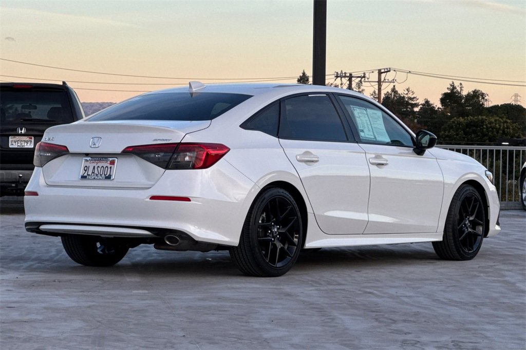 Used 2024 Honda Civic Sport image 3