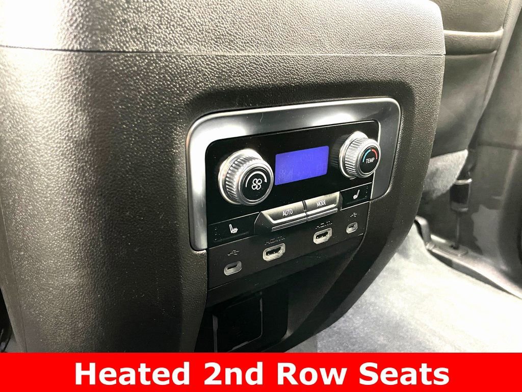 Used 2021 GMC Yukon Denali w/ Denali Ultimate Package AWD/4WD image 16