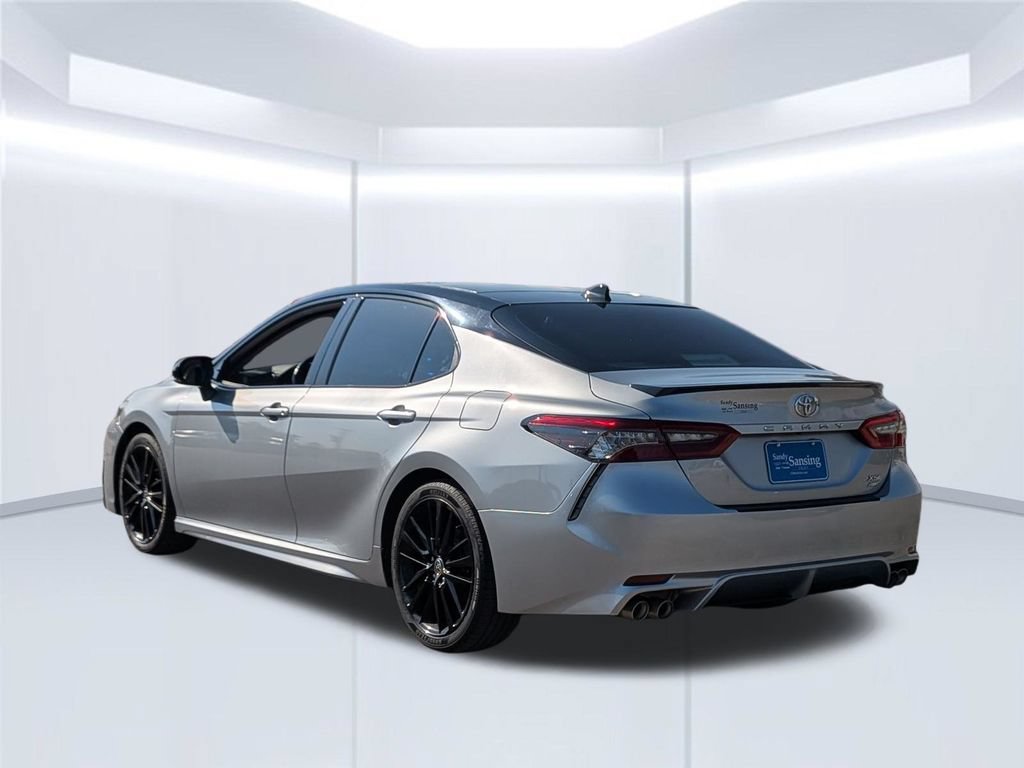 Used 2021 Toyota Camry XSE AWD/4WD image 3