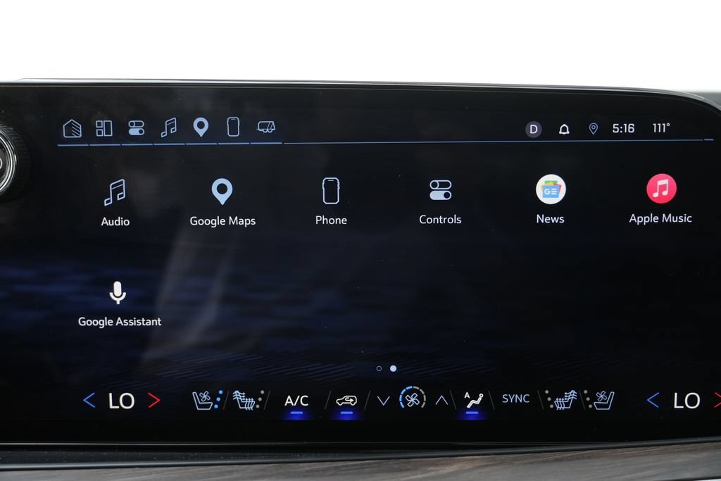 Used 2025 Chevrolet Suburban Premier AWD/4WD image 60