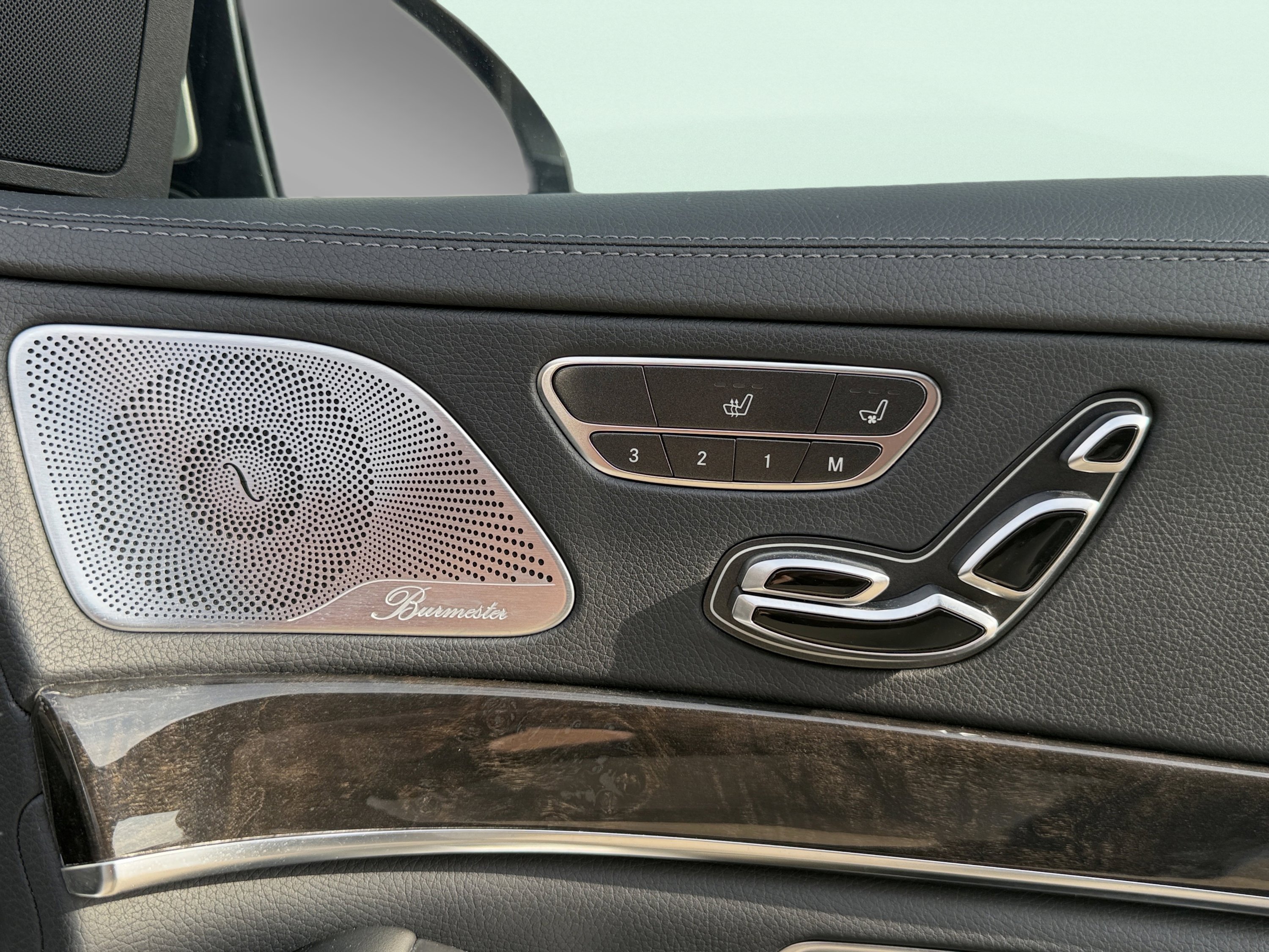 Used 2016 Mercedes-Benz S 550 Sedan image 56