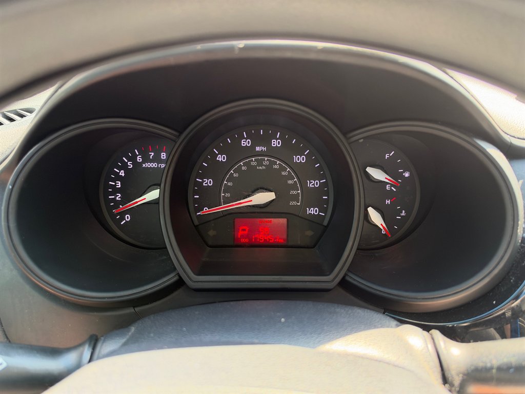 Used 2016 Kia Rio LX FWD image 7