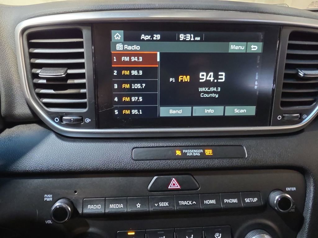 Used 2020 Kia Sportage LX AWD/4WD image 12