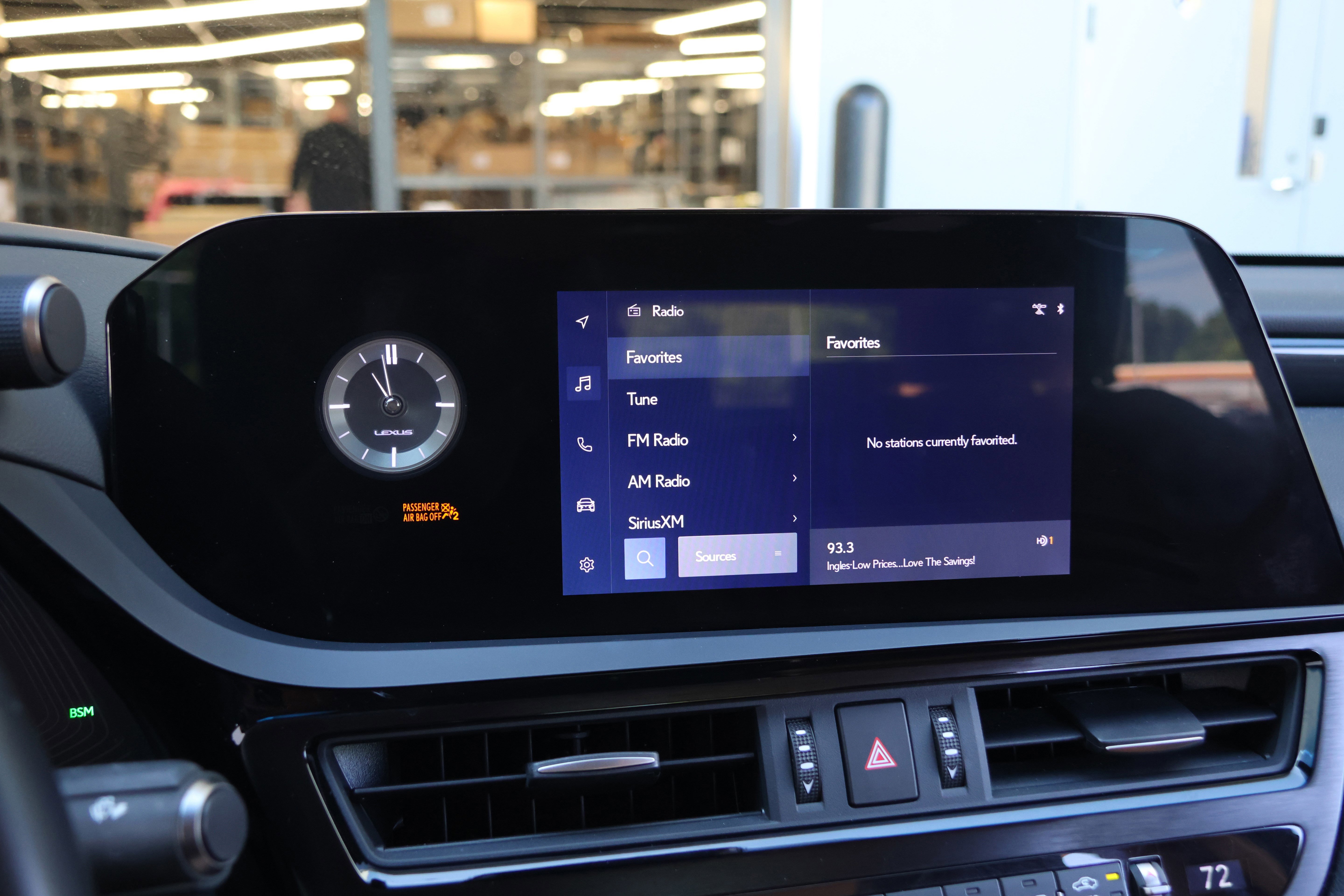 Used 2023 Lexus ES 350 w/ Accessory Package (Z1) FWD image 21