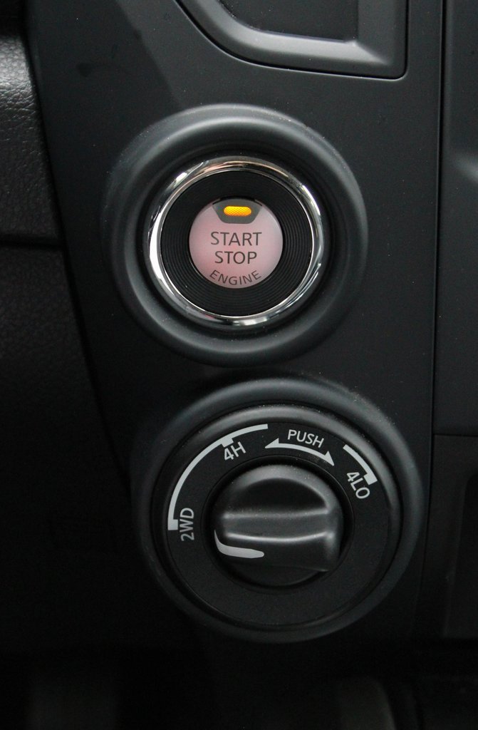 Certified 2024 Nissan Titan SV w/ SV Convenience Package image 39