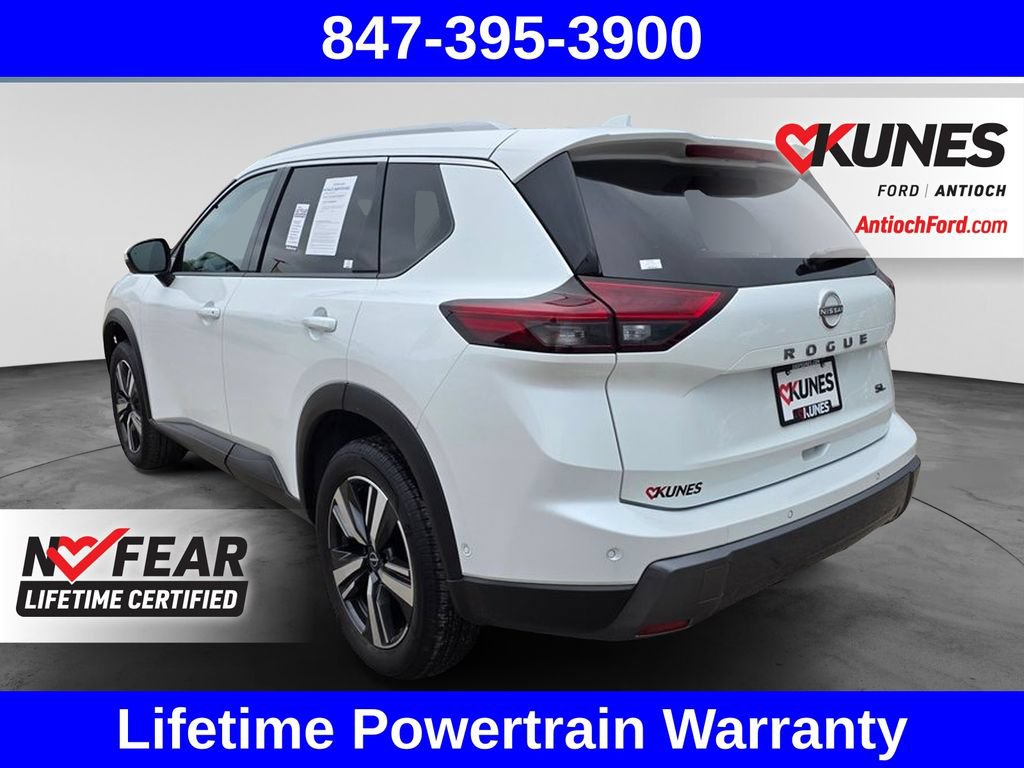 Used 2025 Nissan Rogue SL w/ SL Premium Package FWD image 8