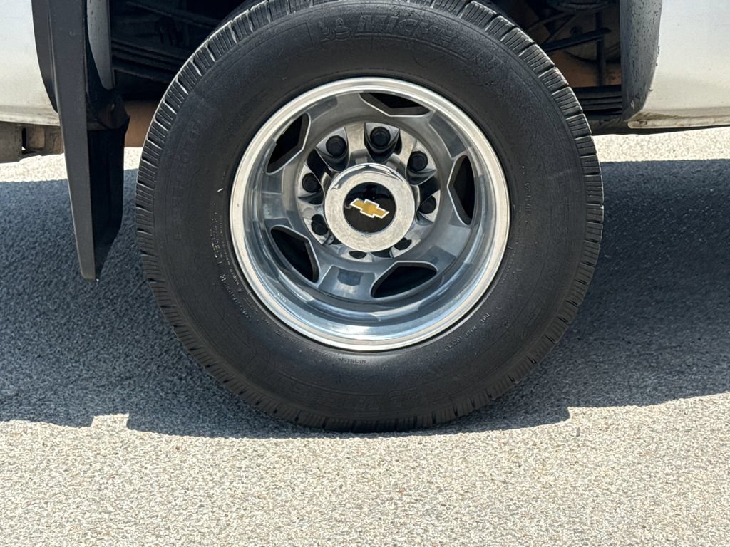 Used 2017 Chevrolet Silverado 3500 High Country w/ Duramax Plus Package AWD/4WD image 10