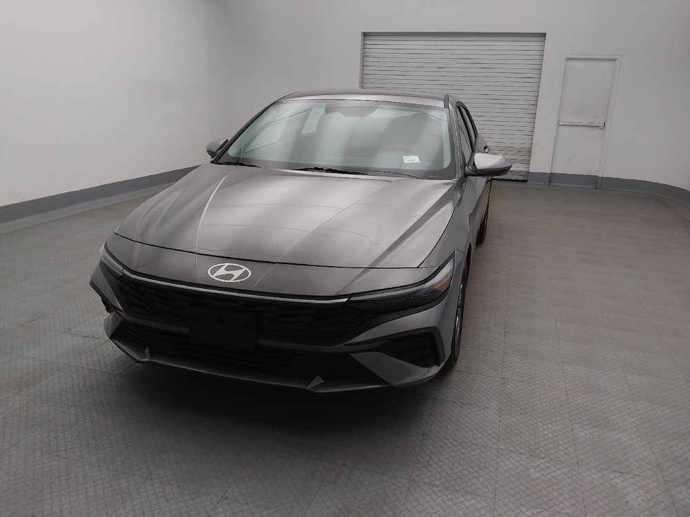Used 2024 Hyundai Elantra SE image 15
