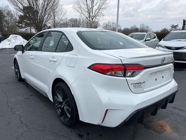 Used 2025 Toyota Corolla SE image 7