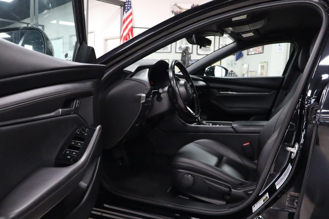 Used 2024 MAZDA MAZDA3 s FWD image 10