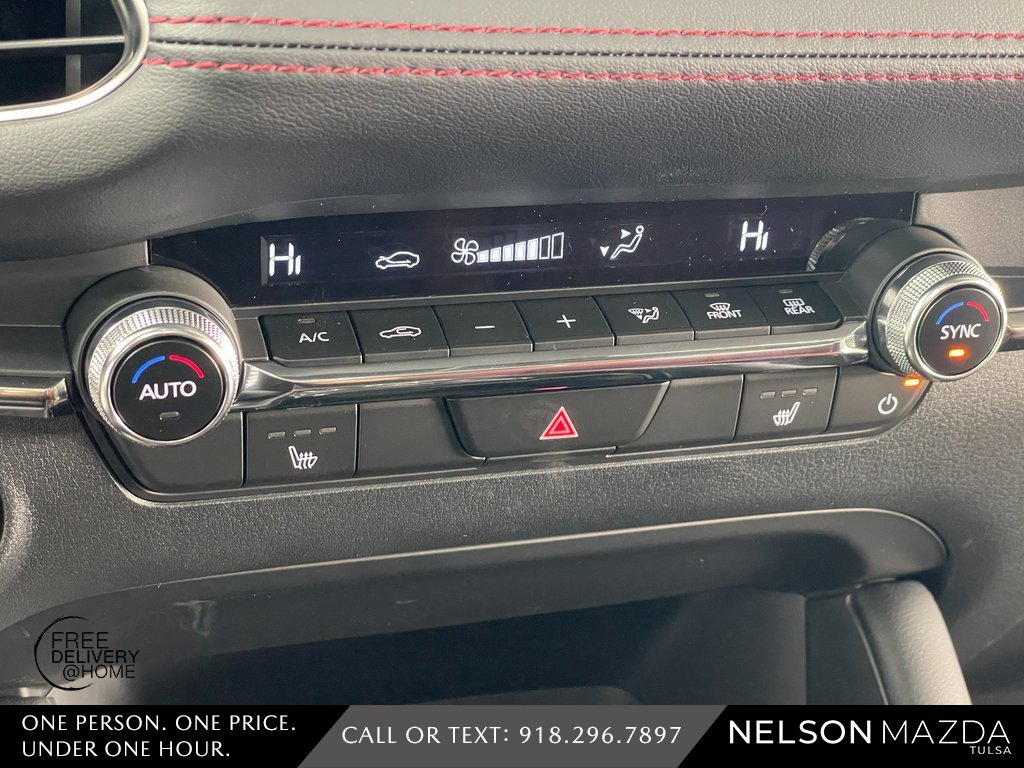 New 2026 MAZDA MAZDA3 Carbon image 31