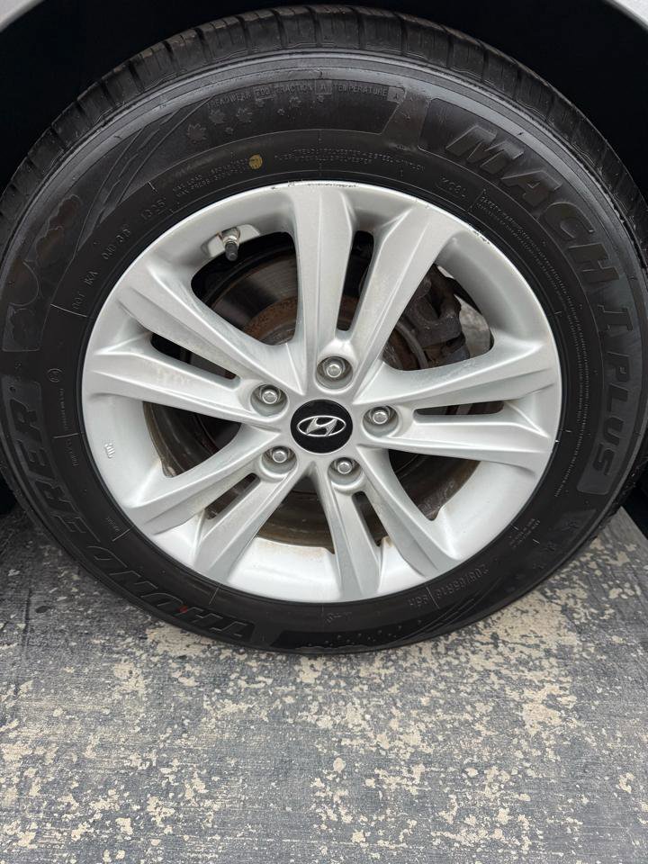 Used 2013 Hyundai Sonata GLS w/ Popular Equipment Pkg image 9