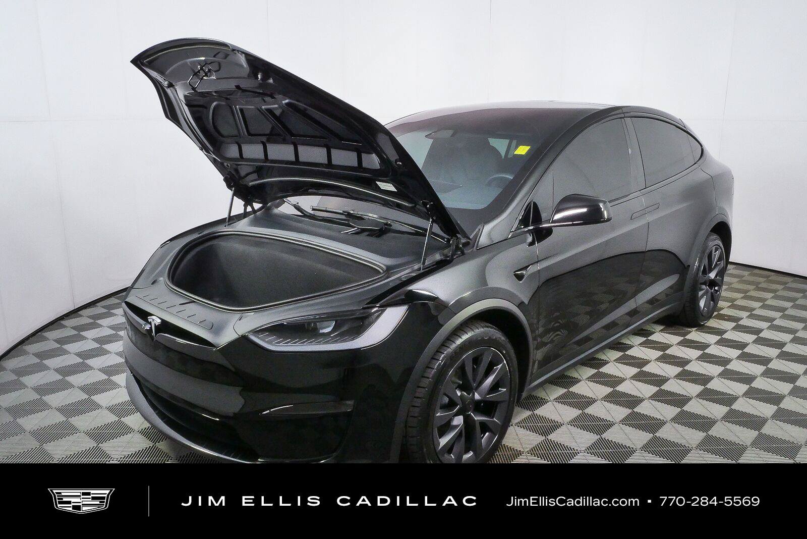 Used 2025 Tesla Model X AWD/4WD image 27